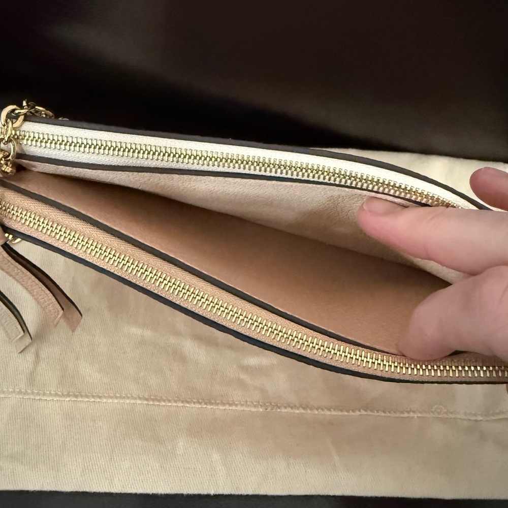 Louis Vuitton Beige Clutch with Gold Chain - Picture 3 of 6